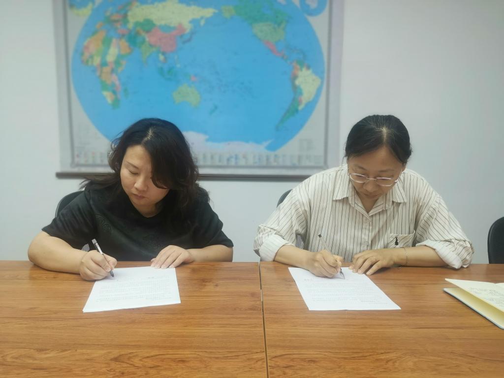 60cebf143de4ce13be80cc62d17d6bc.jpg 60cebf143de4ce13be80cc62d17d6bc.jpg