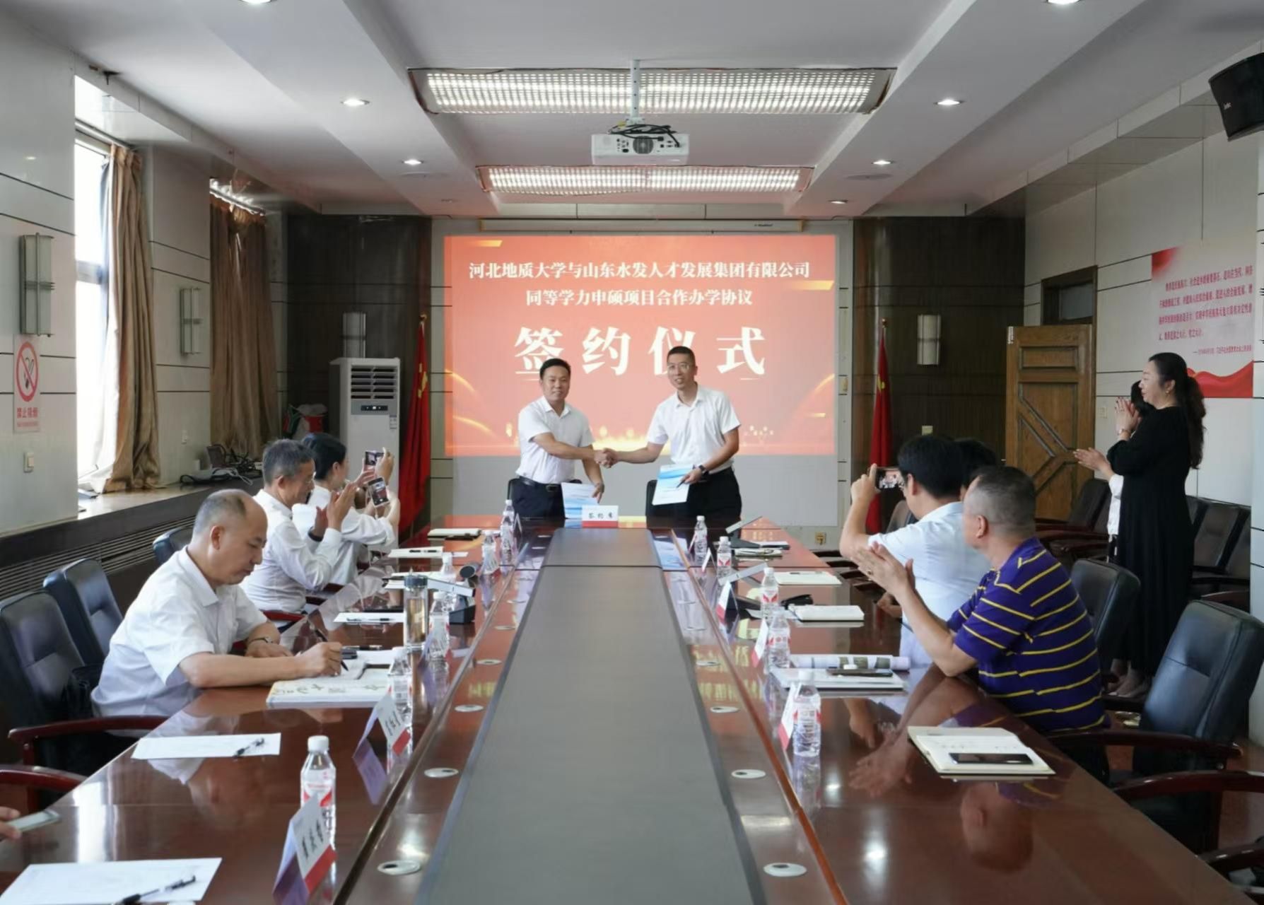 8d22b359148134b313b41bf64a93d28.jpg 8d22b359148134b313b41bf64a93d28.jpg