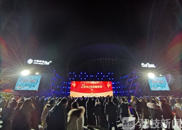 http://oss.cloud.jstv.com/cdv-yuntonglian_QMTNRK_YUNSHI_P00070614_55A7A50964034EC48DCFAF791BC8B209.jpg?x-oss-process=style/paipai